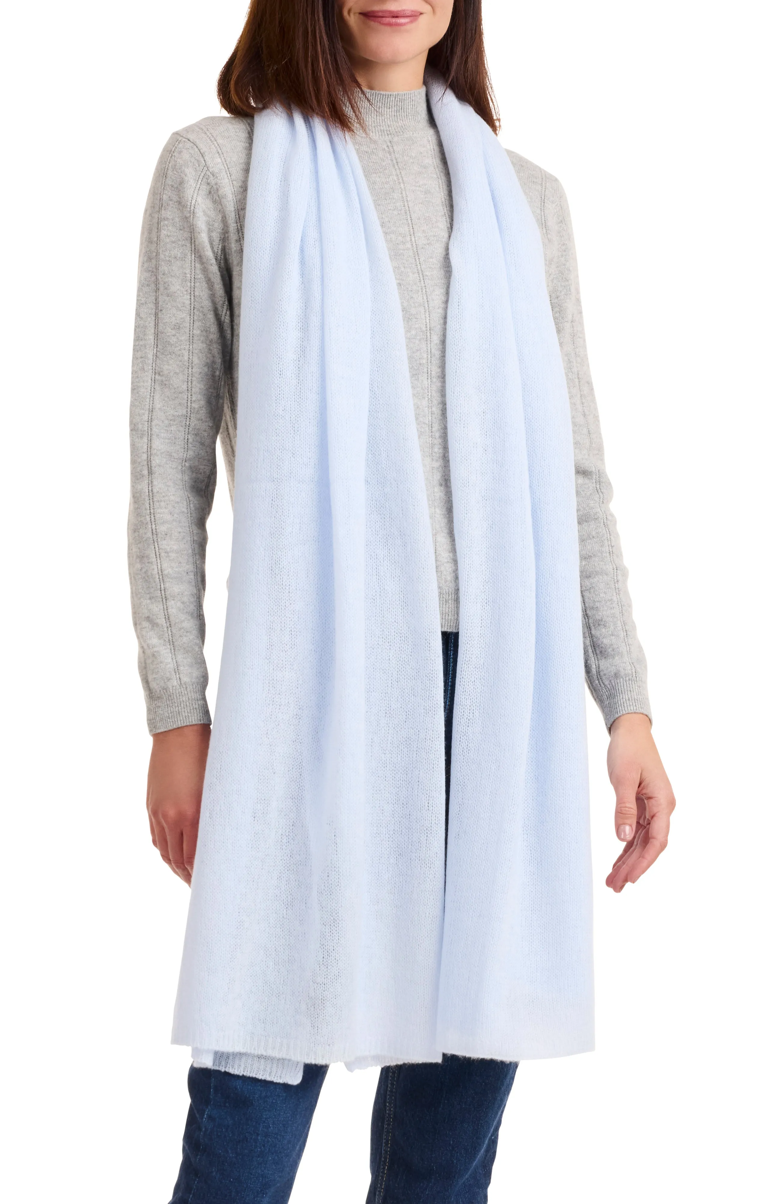 FEATHERWEIGHT CASHMERE TRAVEL WRAP