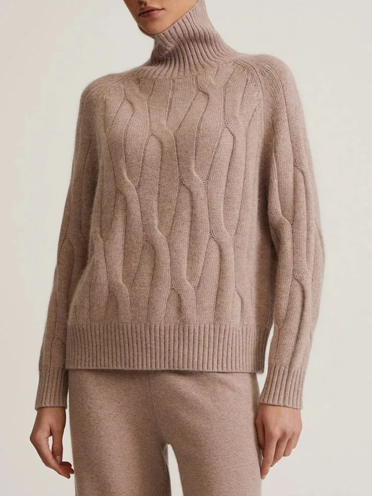 Liana - Women's knitted sweater with textured pattern