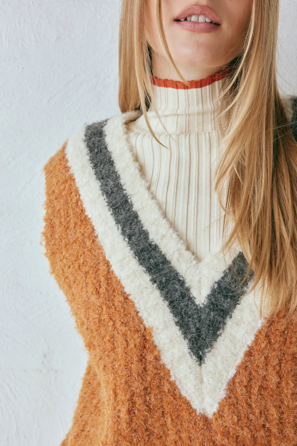 Macy Knit Vest Burnt Orange