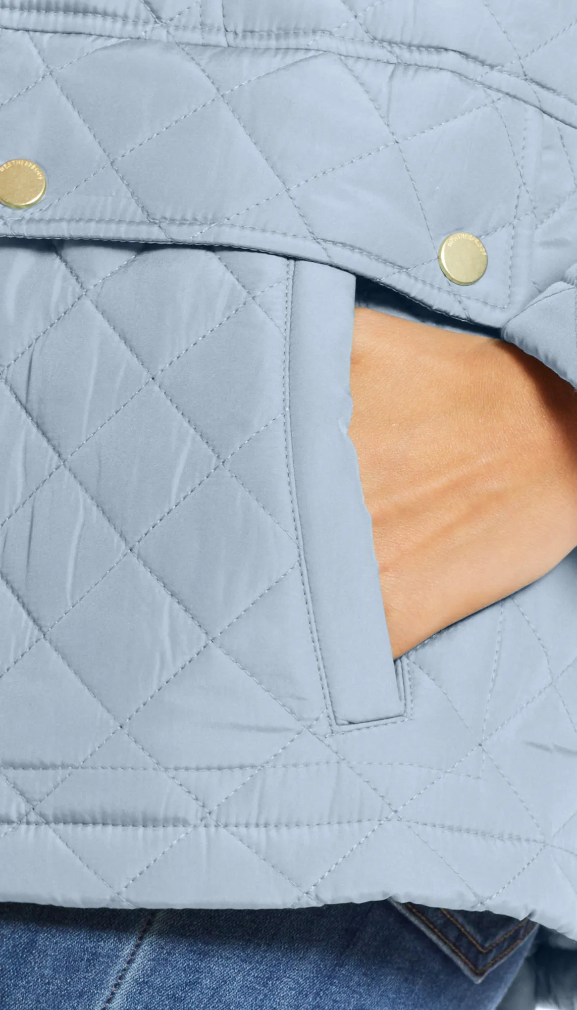 MODERN QUILTED BARN JACKET