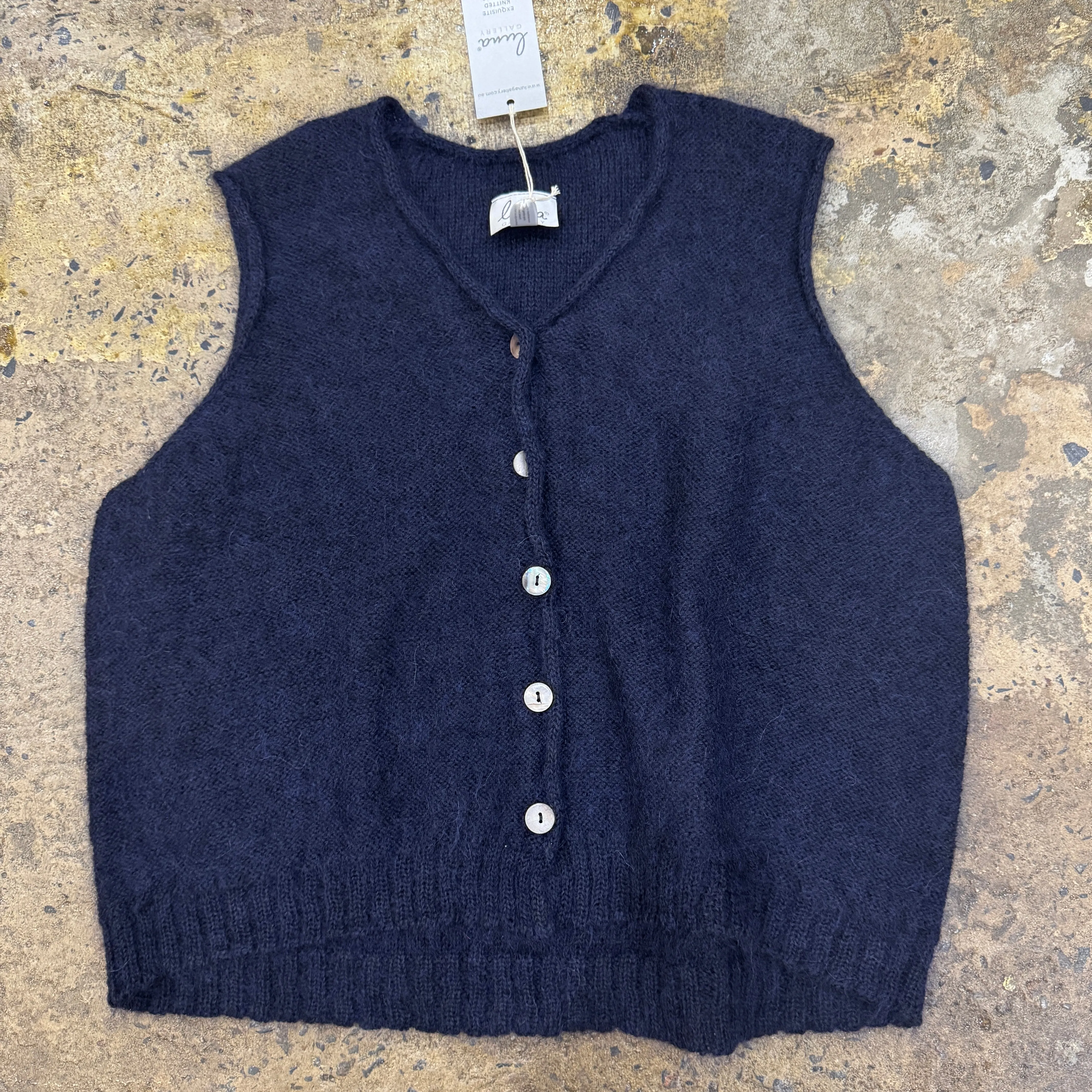 Mohair sleeveless vest