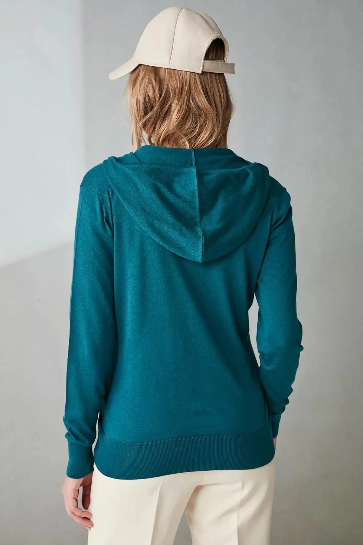 Peacock Silk and Cashmere Aleyna Women's Cardigan