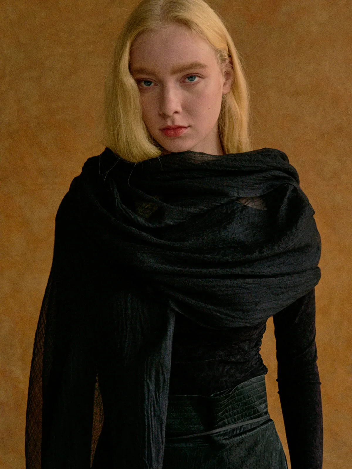 "Featherlight" Oversized Cashmere Scarf - Black