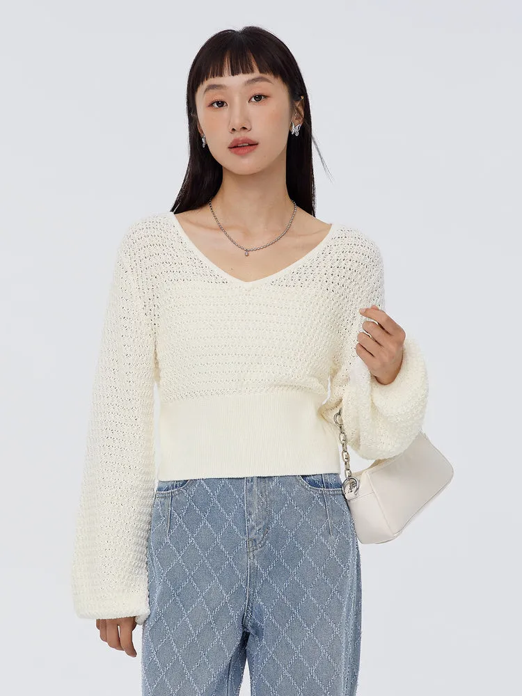 Women's Cutout Knitted V-Neck Jumper